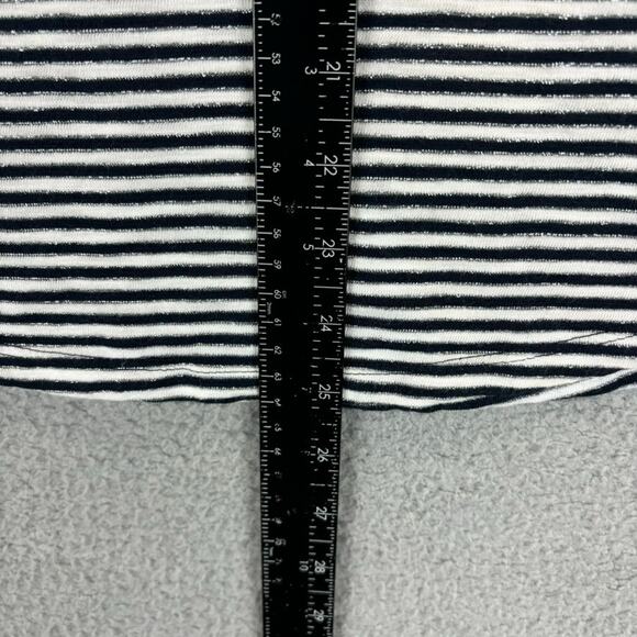 CHICOS Ultimate Tee Small Beachy Nautical Lightweight Open Knit Roll Tab Modal - Picture 7 of 9